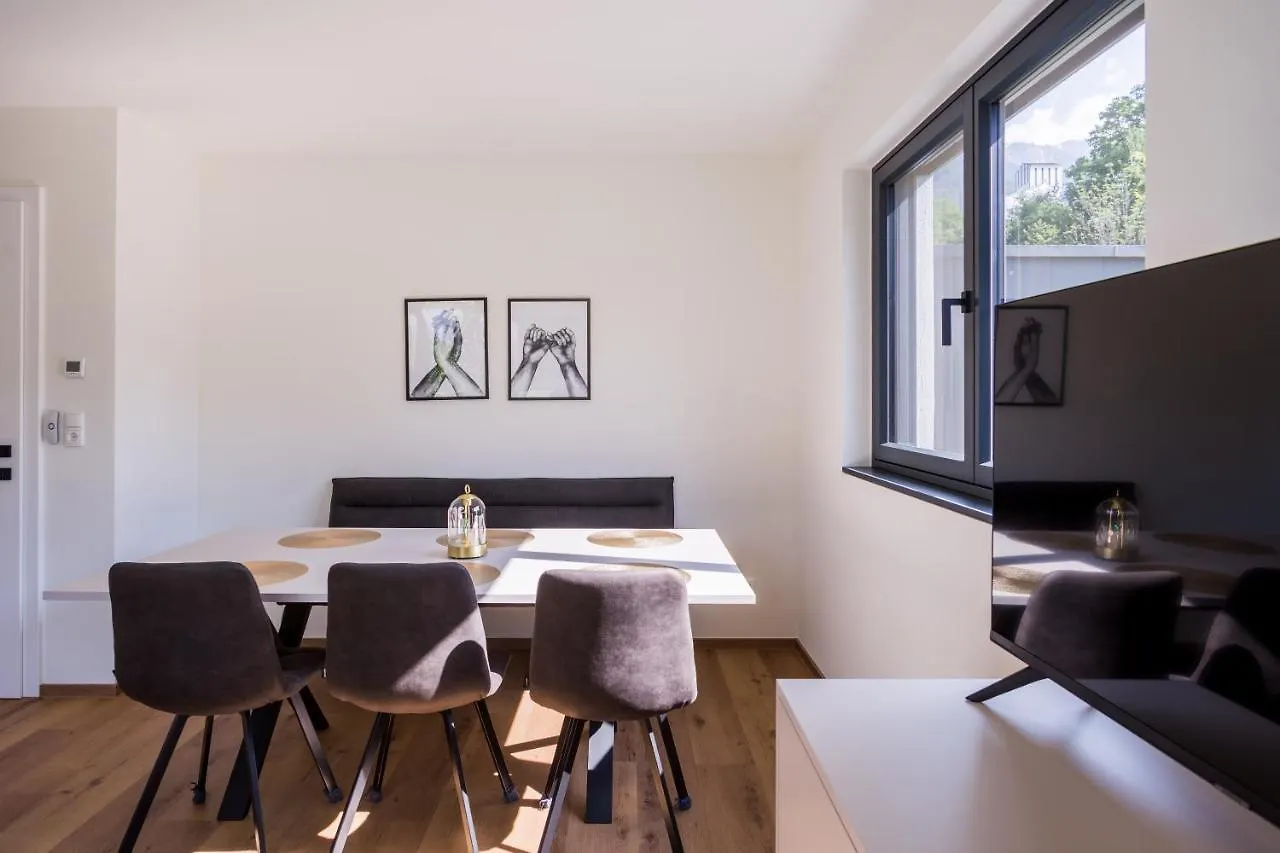Apartment Moderne Wohnung Mit Terrasse Innsbruck