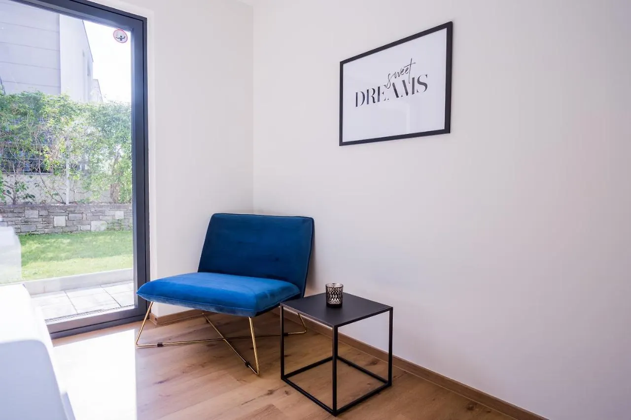 Moderne Wohnung Mit Terrasse インスブルック オーストリア