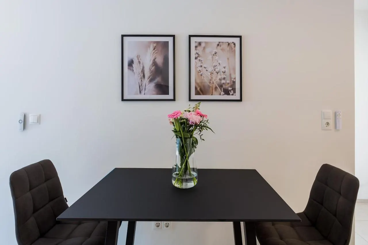 Moderne Wohnung Mit Terrasse Innsbruck 0*,